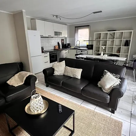 Apartamento Schnell An Der Messe, Koeln, Leverkusen, Cgn