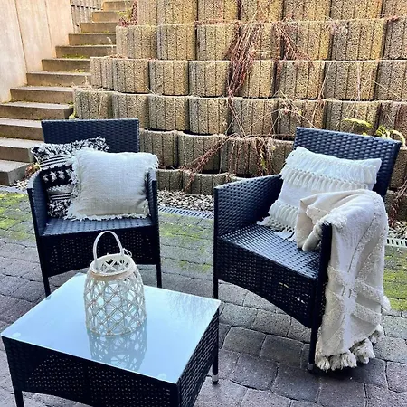 Schnell An Der Messe, Koeln, Leverkusen, Cgn * Bergisch Gladbach