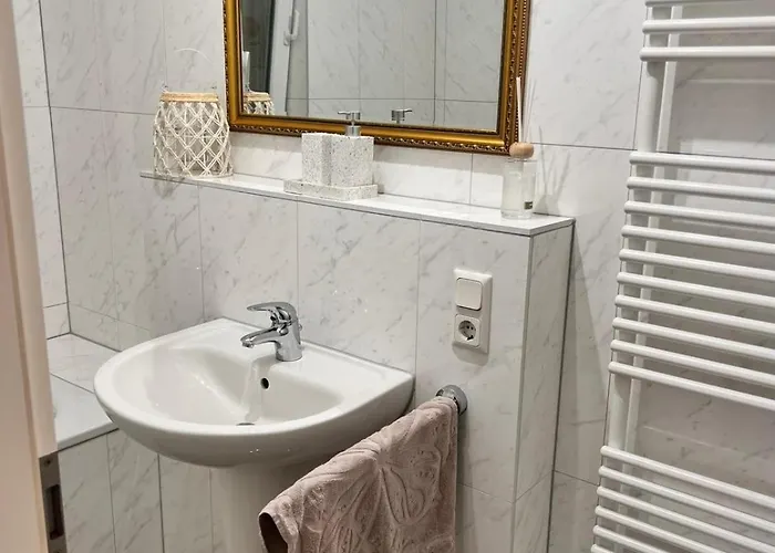 Schnell An Der Messe, Koeln, Leverkusen, Cgn Bergisch Gladbach