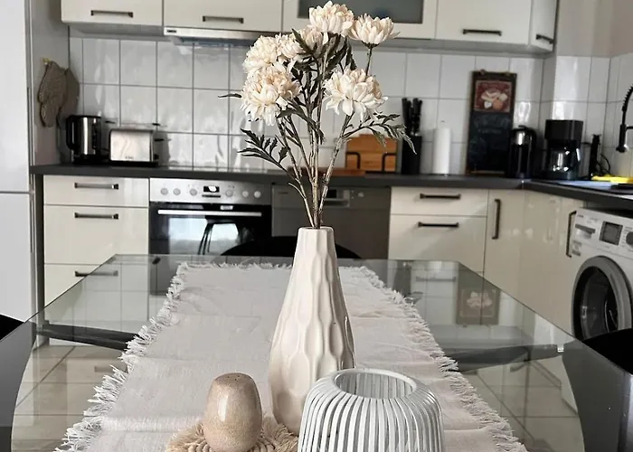 Lägenhet Schnell An Der Messe, Koeln, Leverkusen, Cgn *