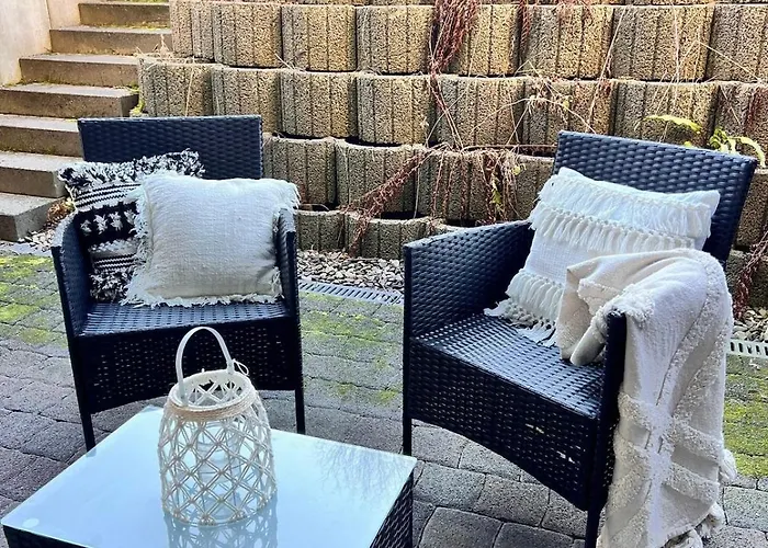 Schnell An Der Messe, Koeln, Leverkusen, Cgn * Bergisch Gladbach